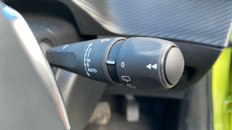 Peugeot 208 1.2 Hybrid 100 Allure 5dr e-DSC6 Petrol Hatchback